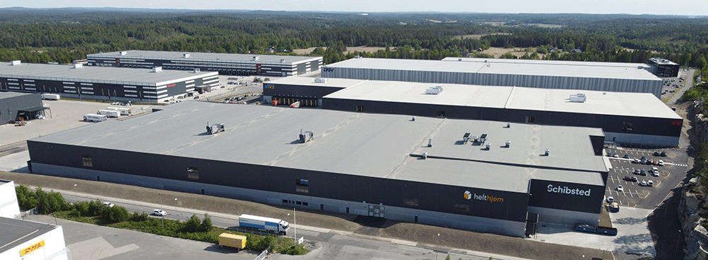 To lager- og logistikkbygg i Vestby kommune.
